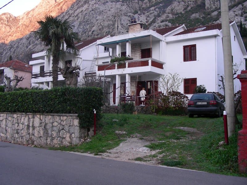 Kuća u Dobroti br. 941