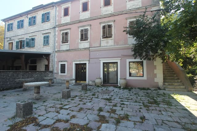 Kuća u Muu br. 1020