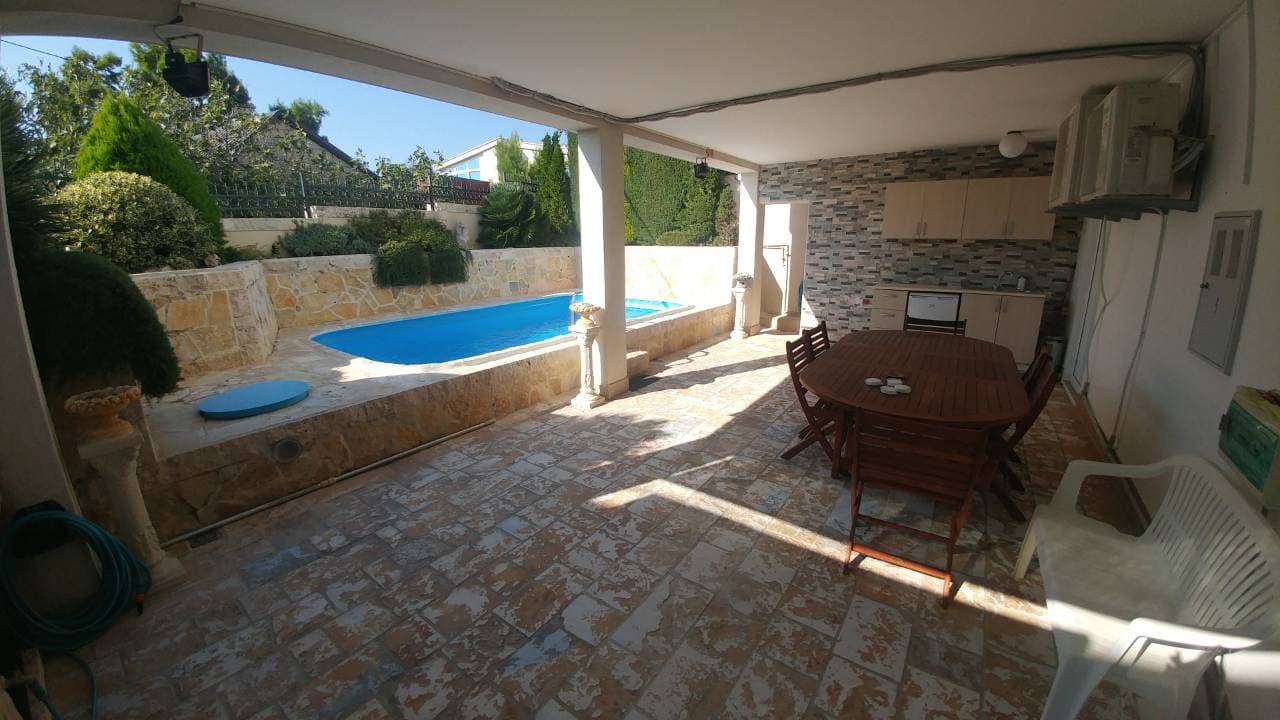 Kuća u Rataču br. 1522
