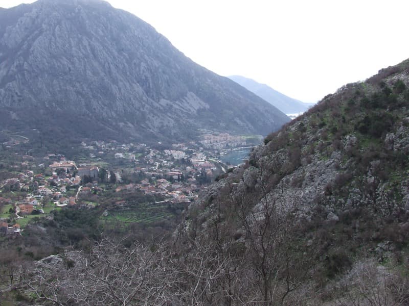 Plac u Risnu br. 925