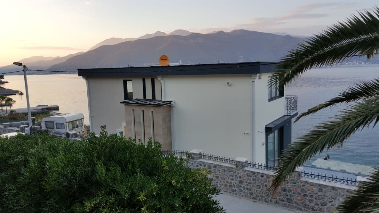 Vila u Krašićima br. 1023