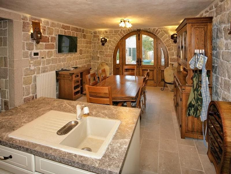 Vila u Reževićima br. 1125