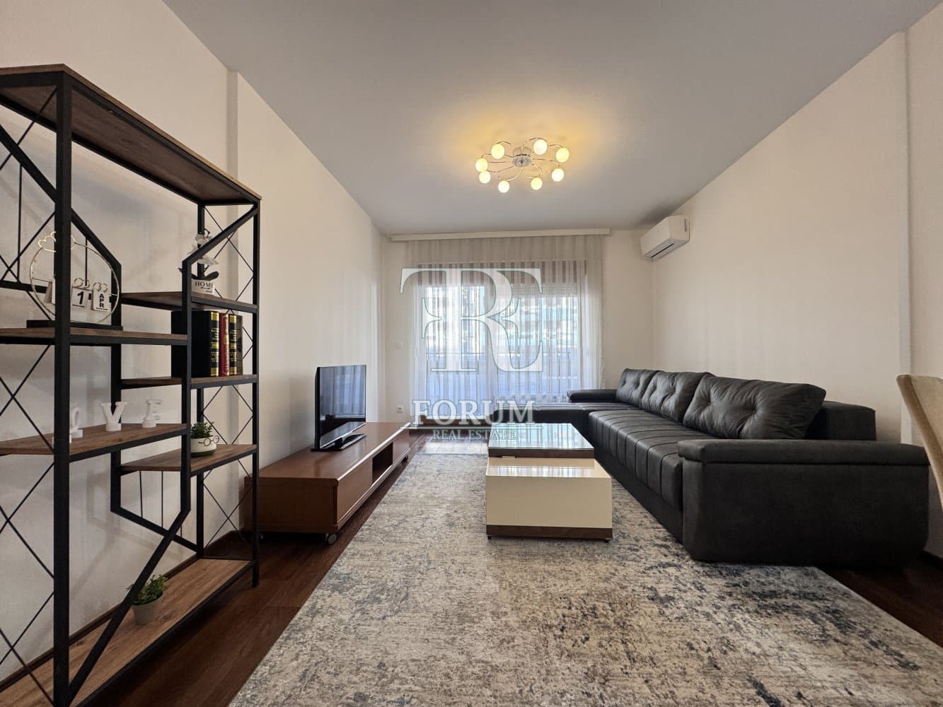 Apartment with 1 bedroom, 53.00 m2 in Podgorica