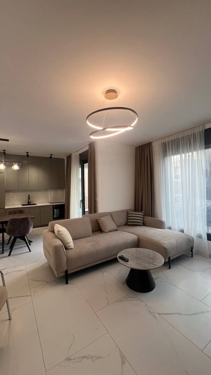 Apartment with 2 bedrooms, 80.00 m2 in Tivat