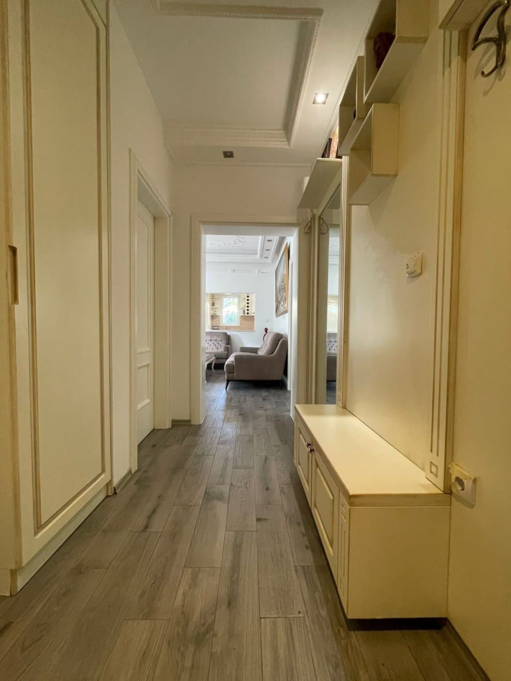 Apartment with 3 bedrooms, 164.00 m2 in Tivat