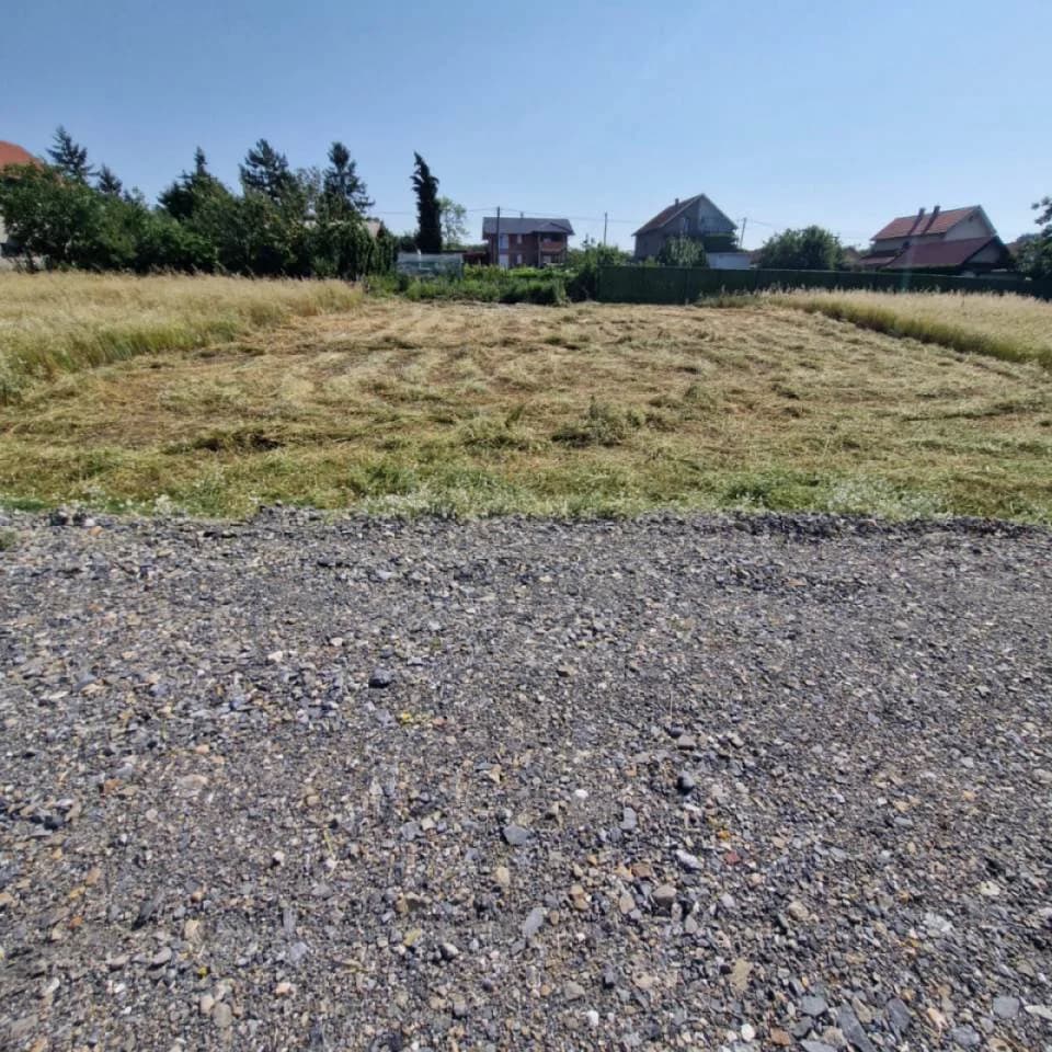 Barajevo-gradjevinski plac 5 ari