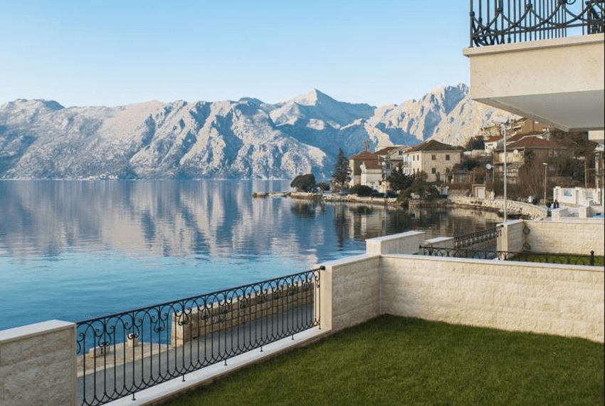Dobrota Palazzo style Villas, Kotor Bay