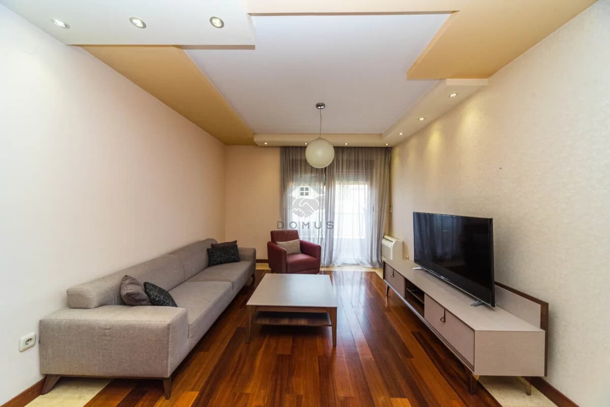 Dvosoban namješten stan 75m2, Centar – Podgorica