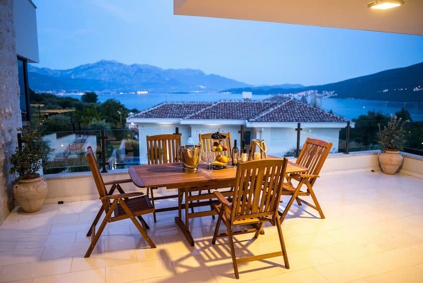 Exceptional contemporary villa for sale in Djenovici, Herceg Novi