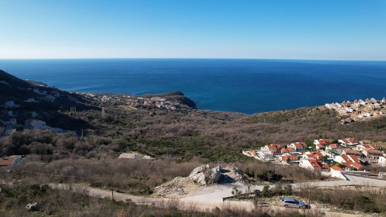 Građevinsko zemljište u Blizikućama №2268