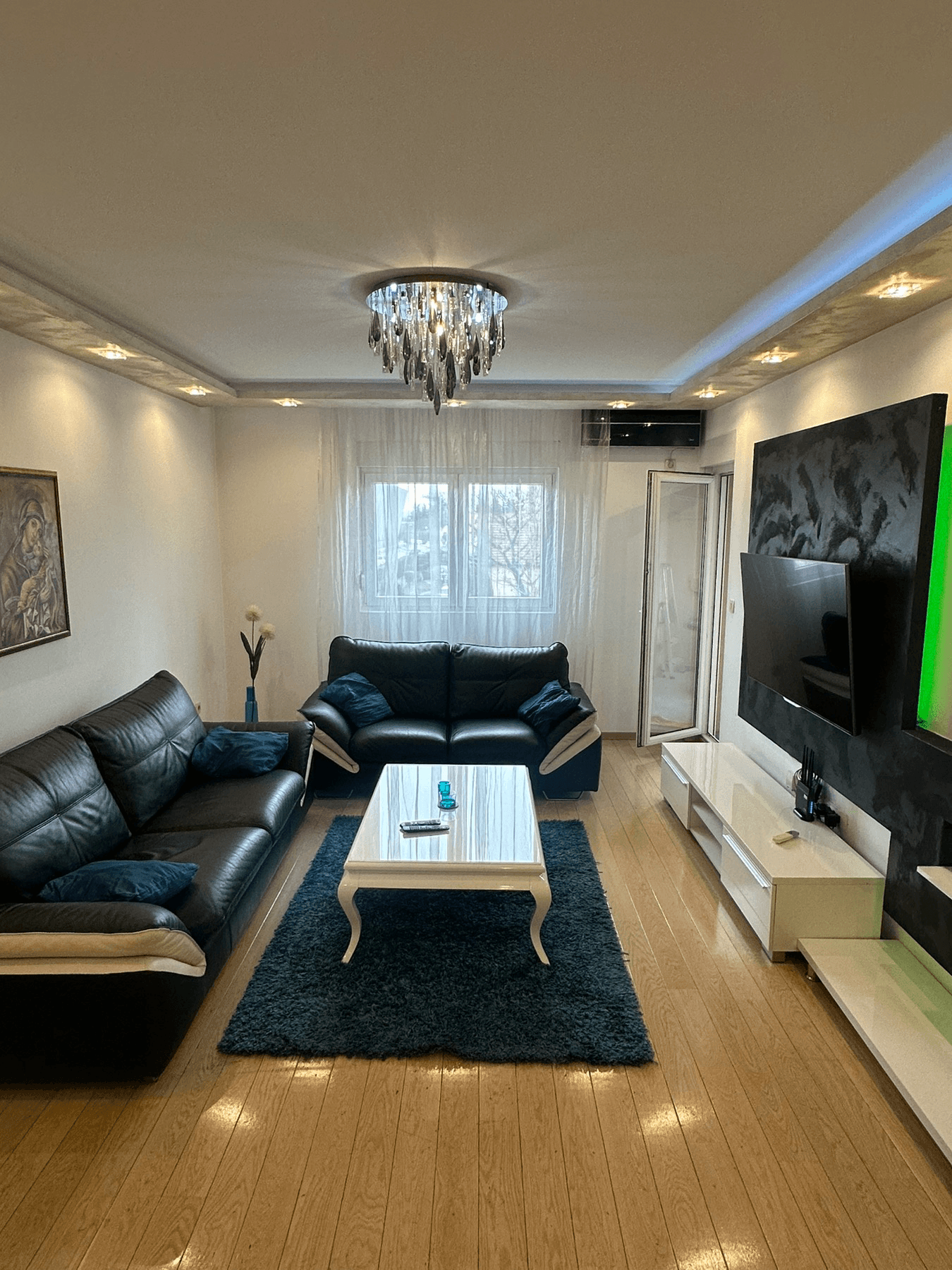 Luxury-furnished two-bedroom apartment for rent, 76m², in City kvart, Podgorica.