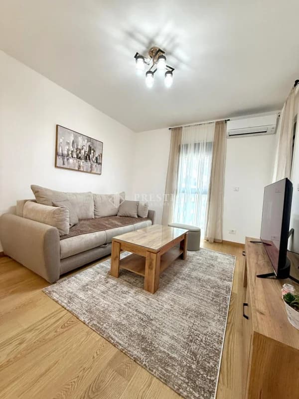 New, never-occupied one-bedroom apartment of 46m2 for rent in Premium Quarter, within City Quarter (Kips gradnja development).