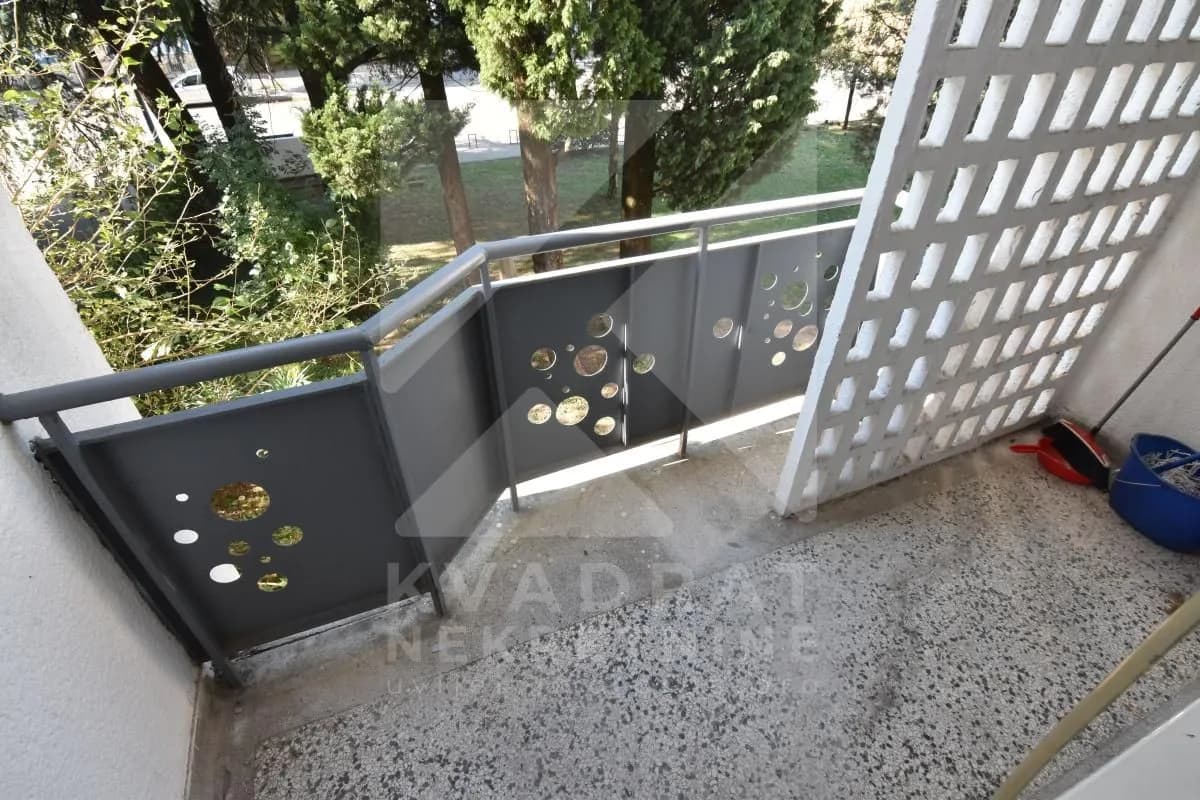 Izdavanje, dvosoban stan, 55m², Preko Morače, Podgorica