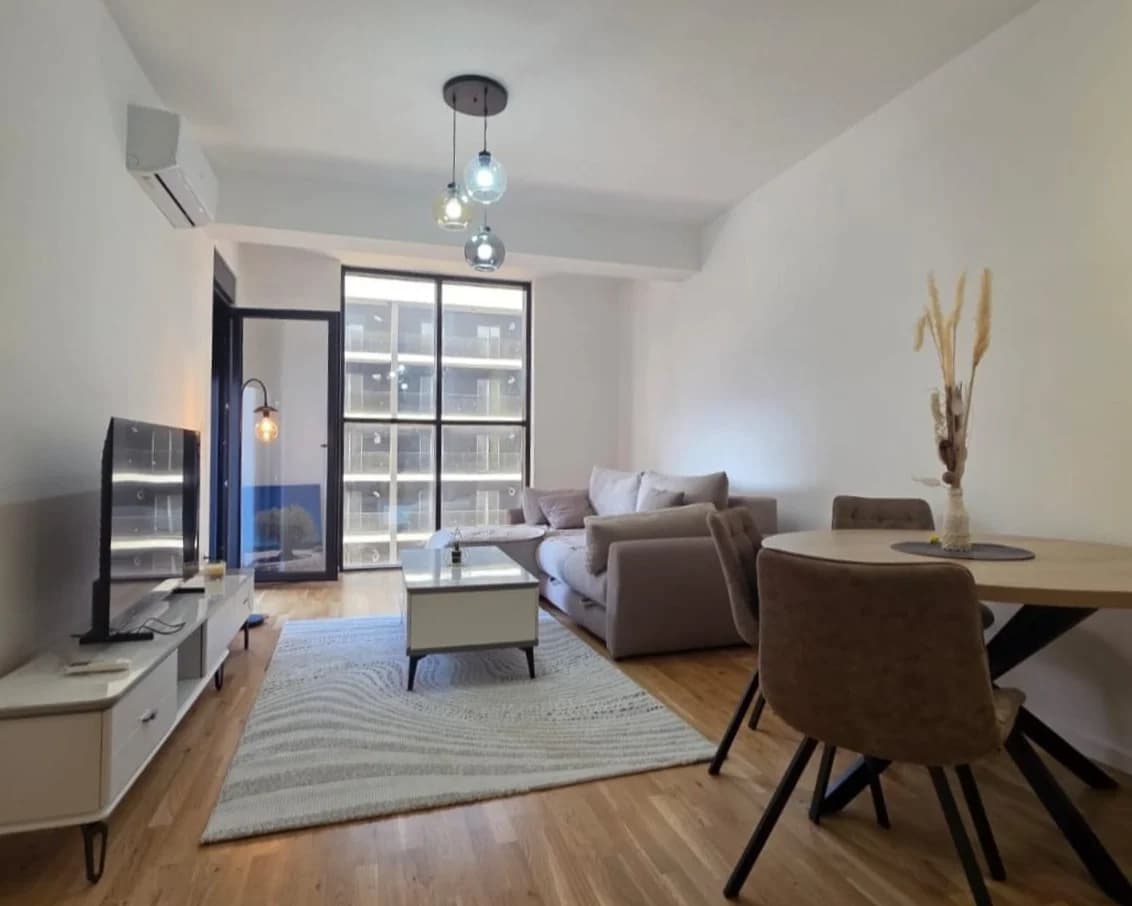 IZDAVANJE – Dvosoban stan (66m2), Podgorica, Stari Aerodrom – 700€