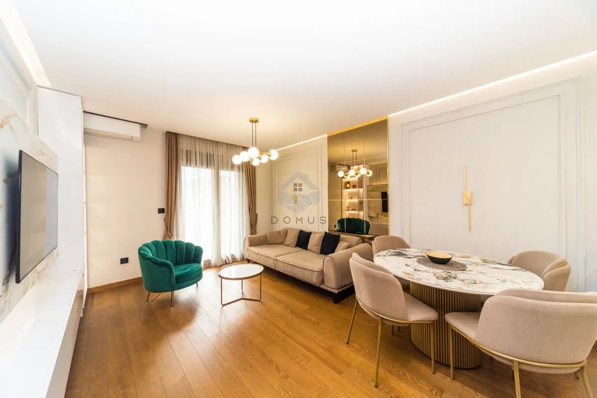 Izdavanje, dvosoban stan, 75m², Ljubović, Podgorica