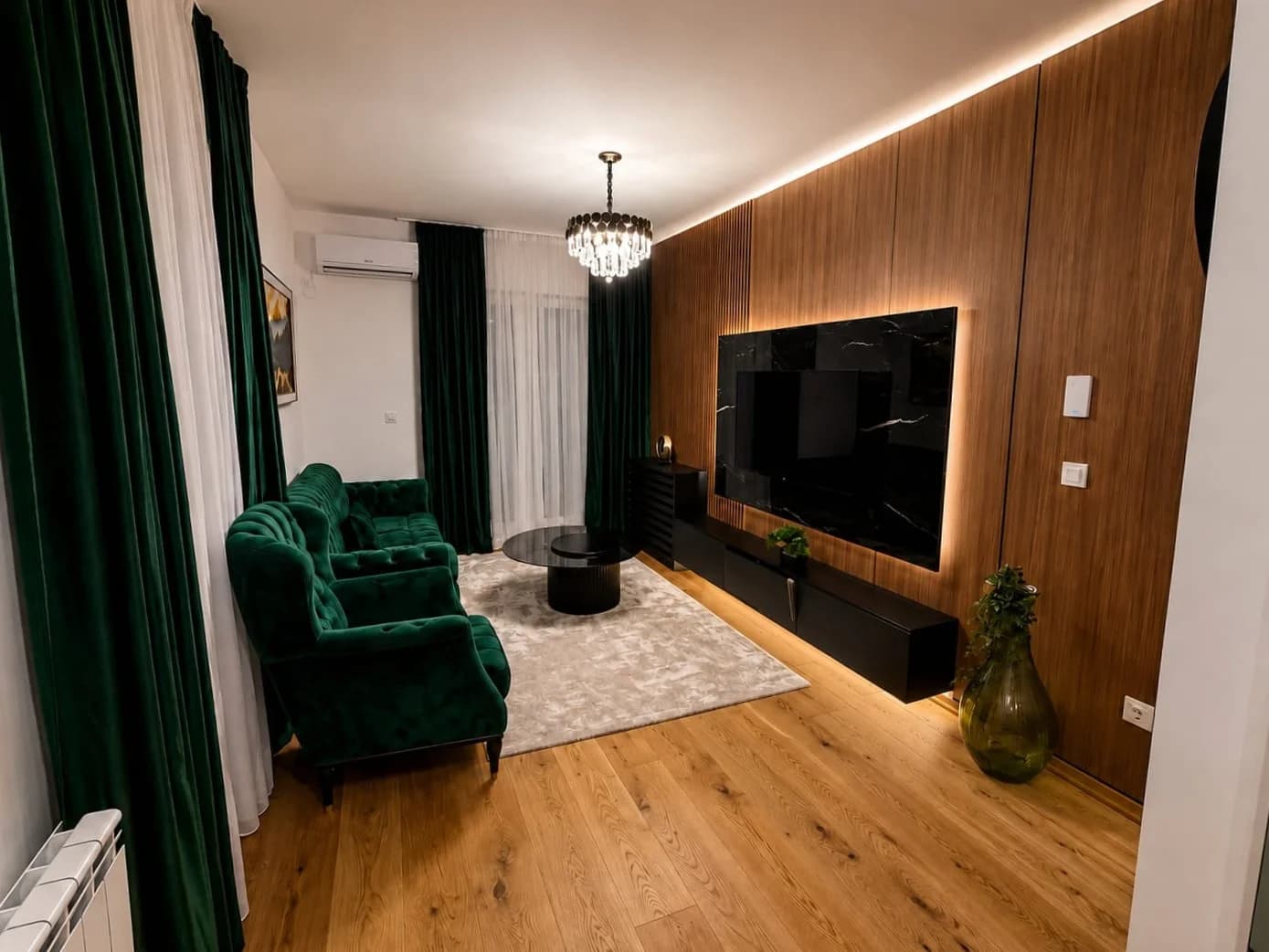 IZDAVANJE – Jednosoban stan (42m2), Kolašin, Centar – 500€