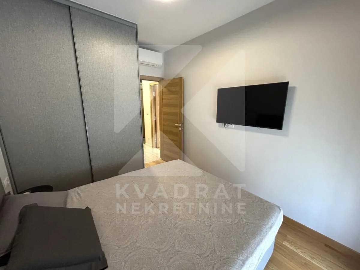 Izdavanje, jednosoban stan, 48m², New City, Podgorica