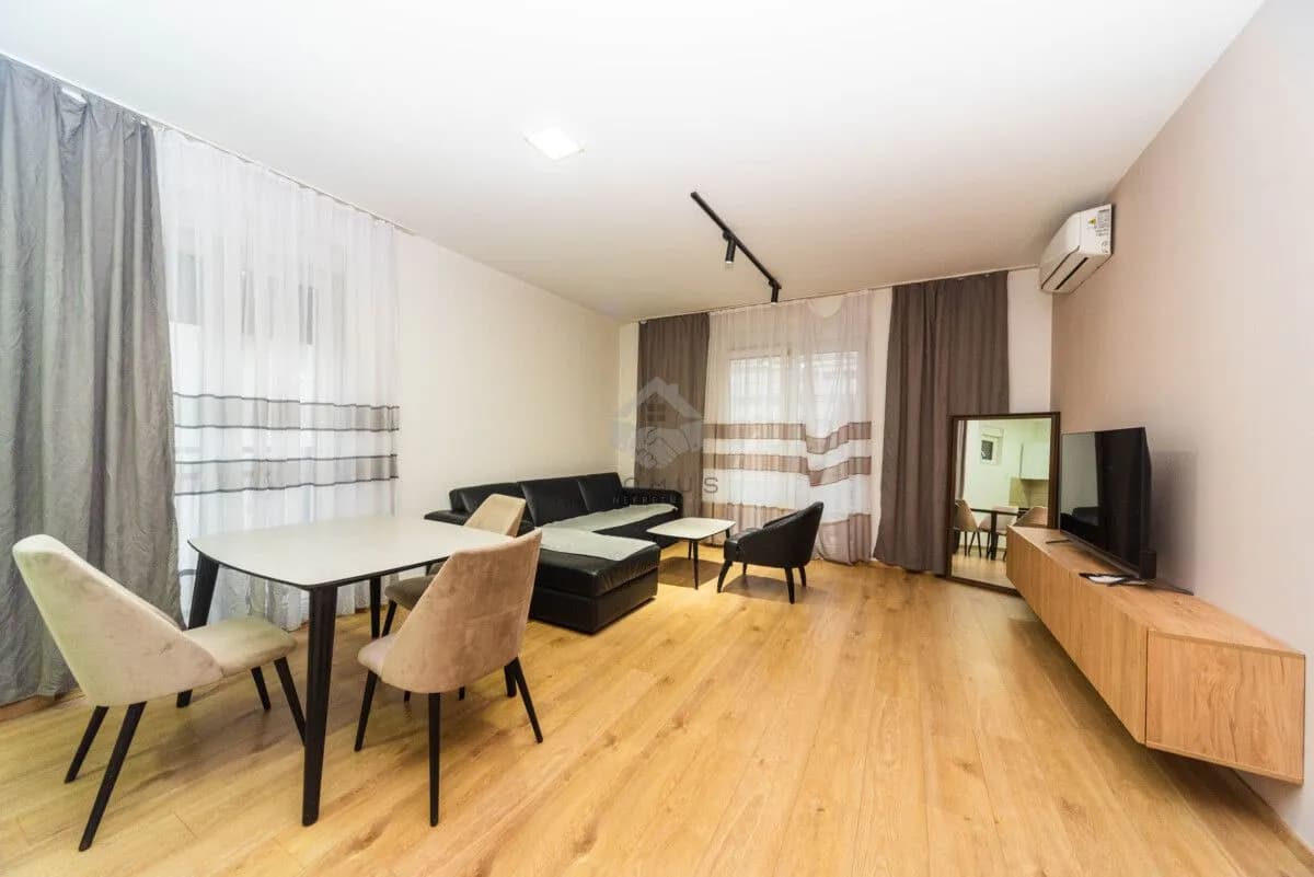 Izdavanje, jednosoban stan, 60m², Stari Aerodrom, Podgorica