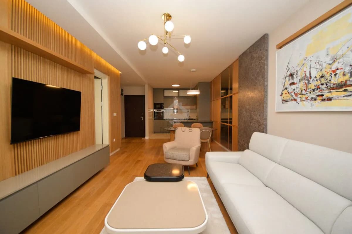 Izdavanje, jednosoban stan, 61m², Podgorica, Crna Gora