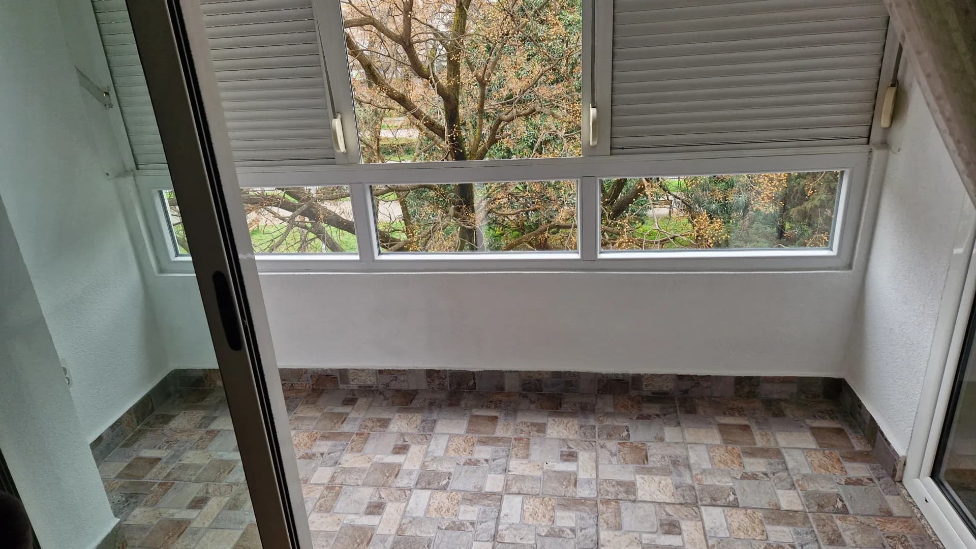 Izdavanje, jednosoban stan, 62m², Preko Morače, Podgorica