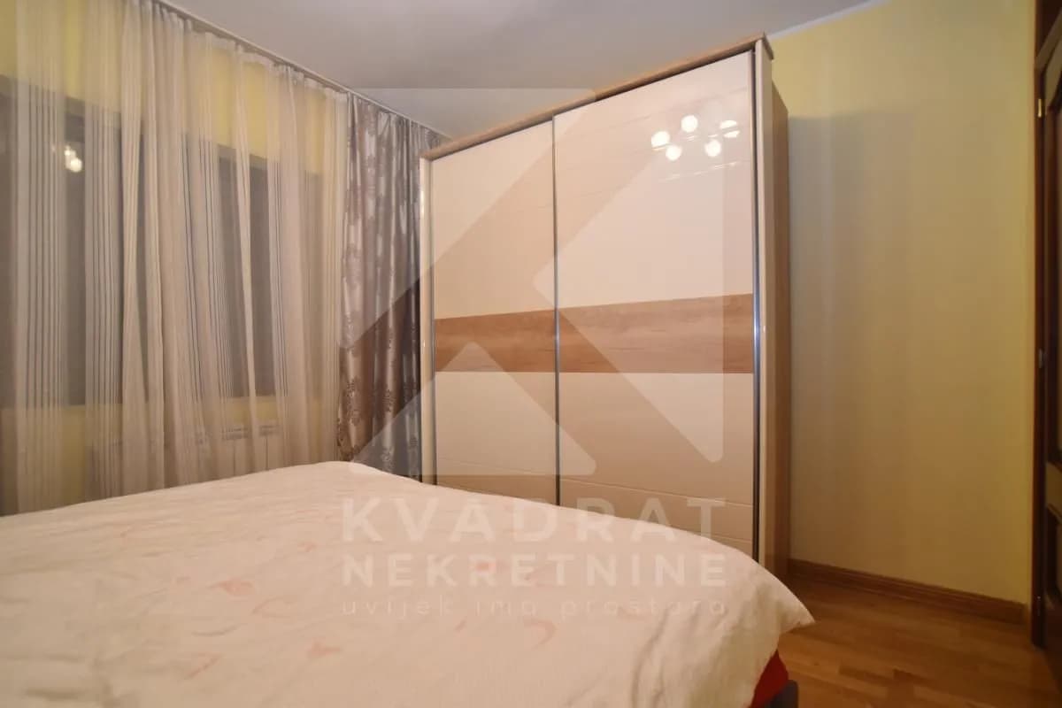 Izdavanje, kuća, 128m², Stari Aerodrom, Podgorica