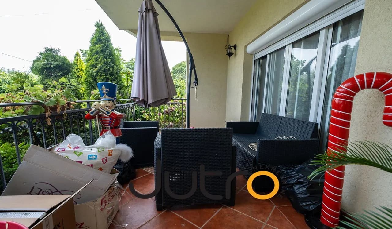 Izdavanje, kuća, 250m², Donja Gorica, Podgorica