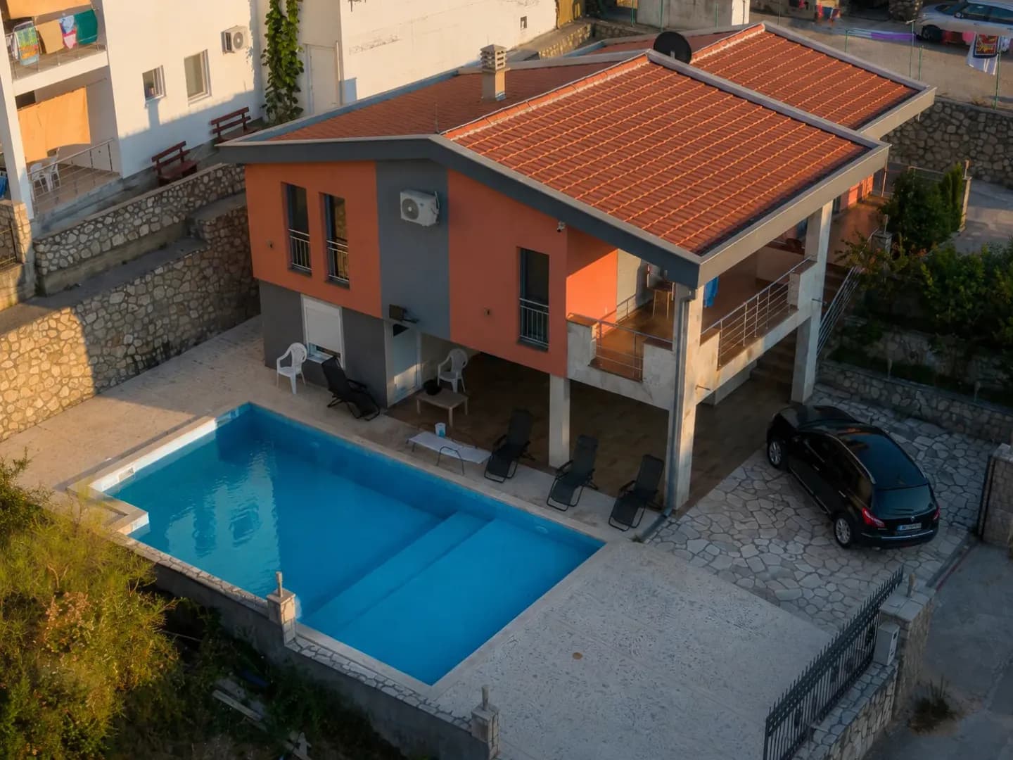 Izdavanje, Kuća ili Vila, 145m2, Dobra Voda, Bar
