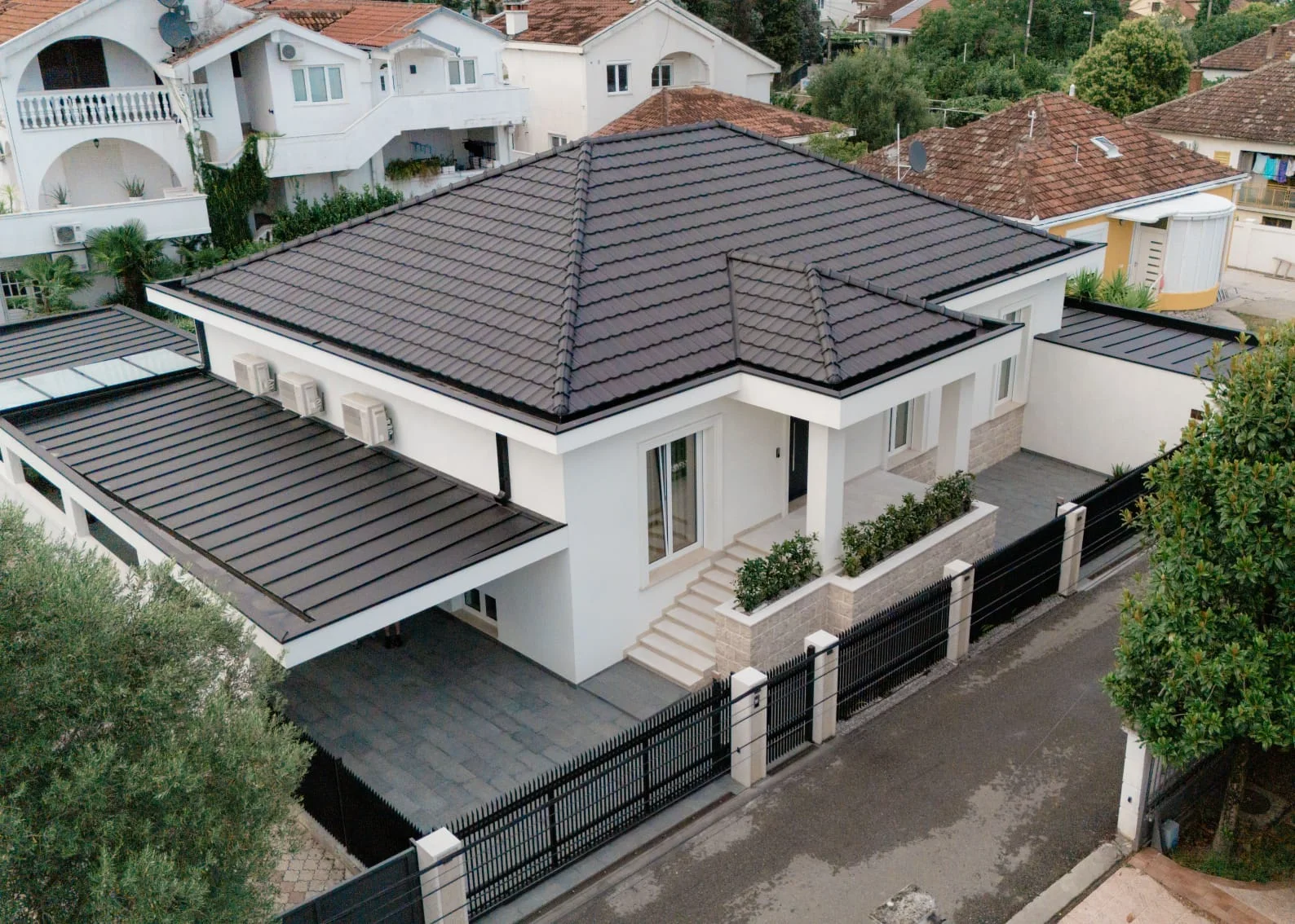 IZDAVANJE – Luksuzna kuća (130m2), Podgorica, Masline – 1.800€