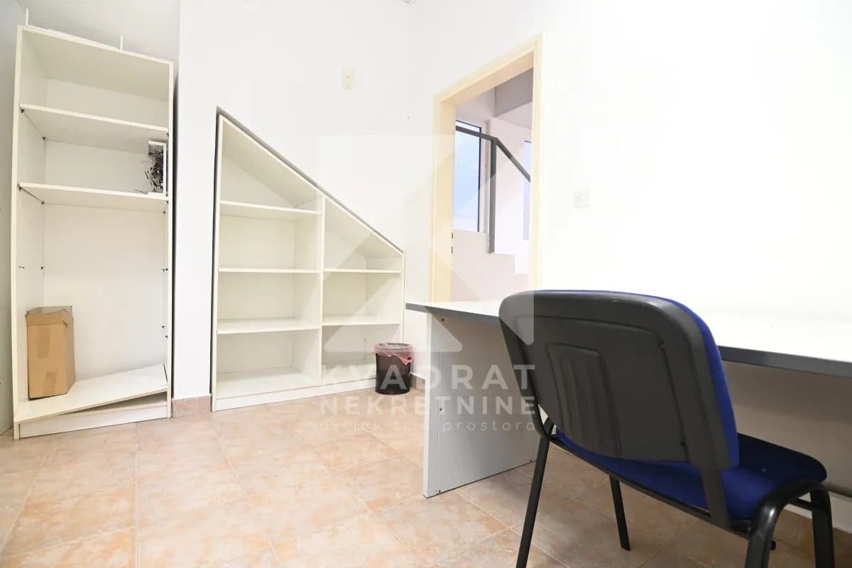 Izdavanje, poslovni prostor, 119m², Kruševac, Podgorica