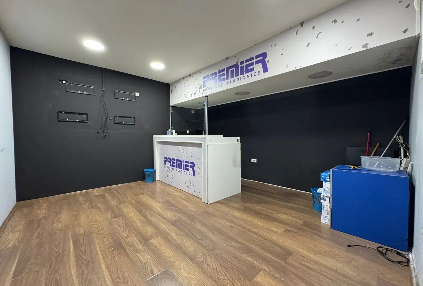 Izdavanje, poslovni prostor, 20m², Tološka šuma, Podgorica