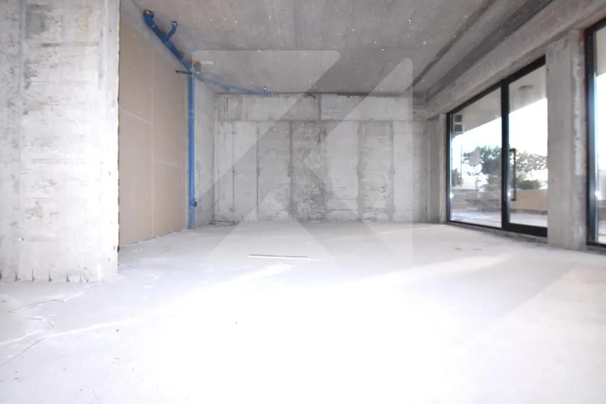 Izdavanje, poslovni prostor, 64m², City Kej, Podgorica