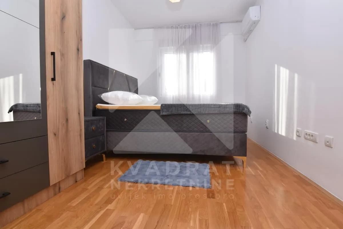 Izdavanje, trosoban stan, 105m², Ljubović, Podgorica