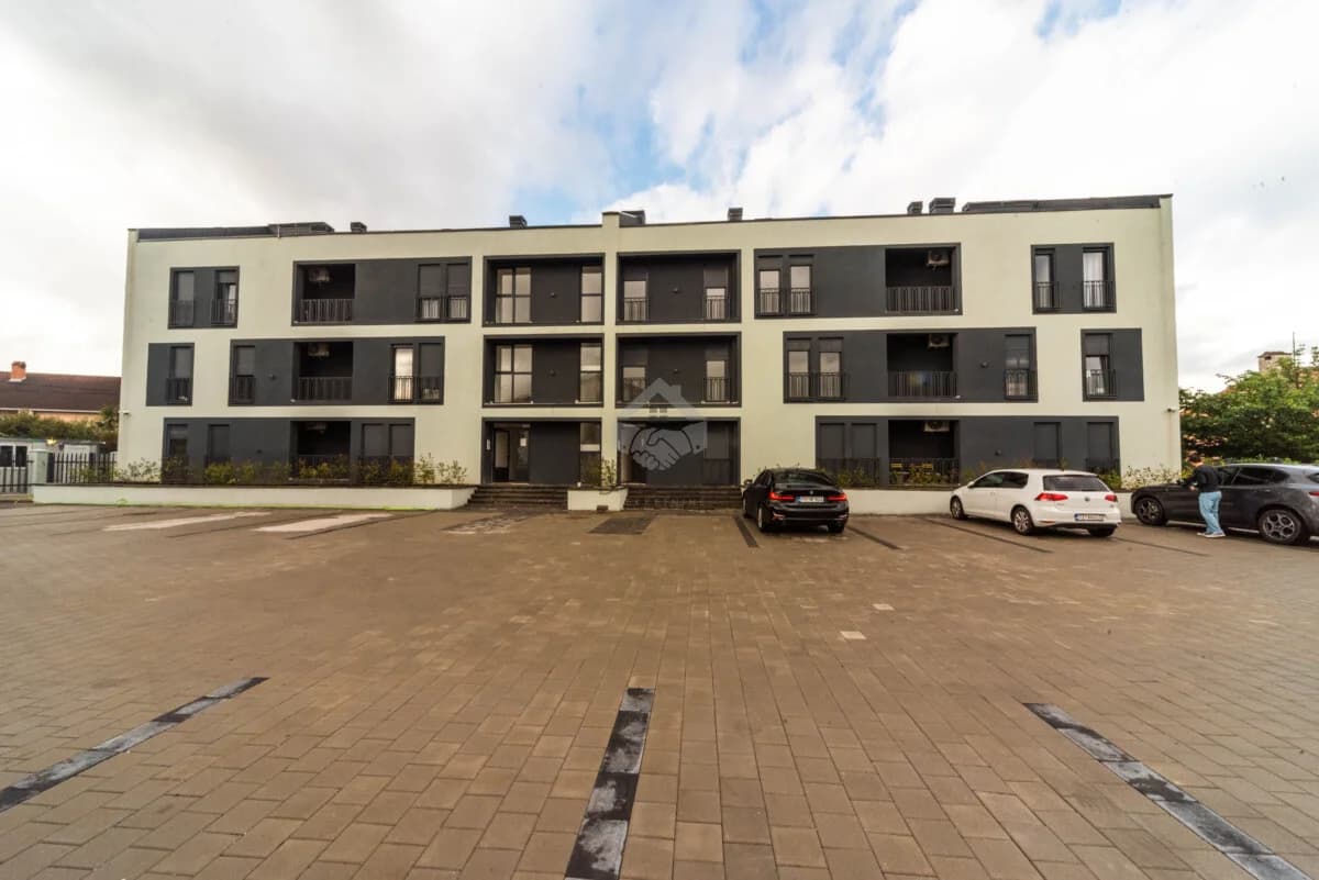 One-bedroom apartment 44m2 + parking, Zabjelo