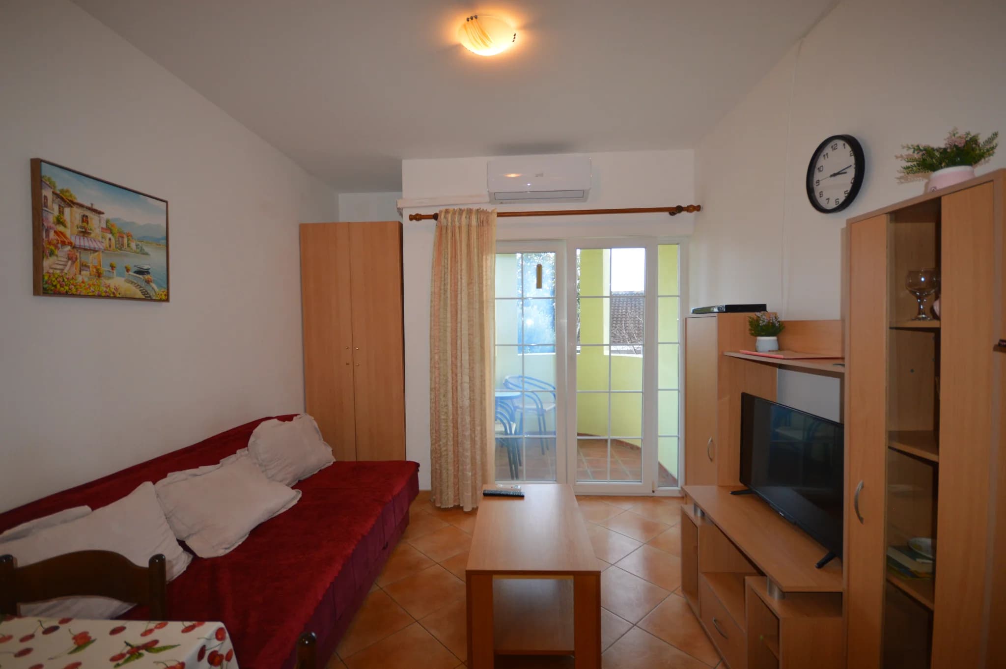 Jednosoban stan u Igalu, 50 metara od mora