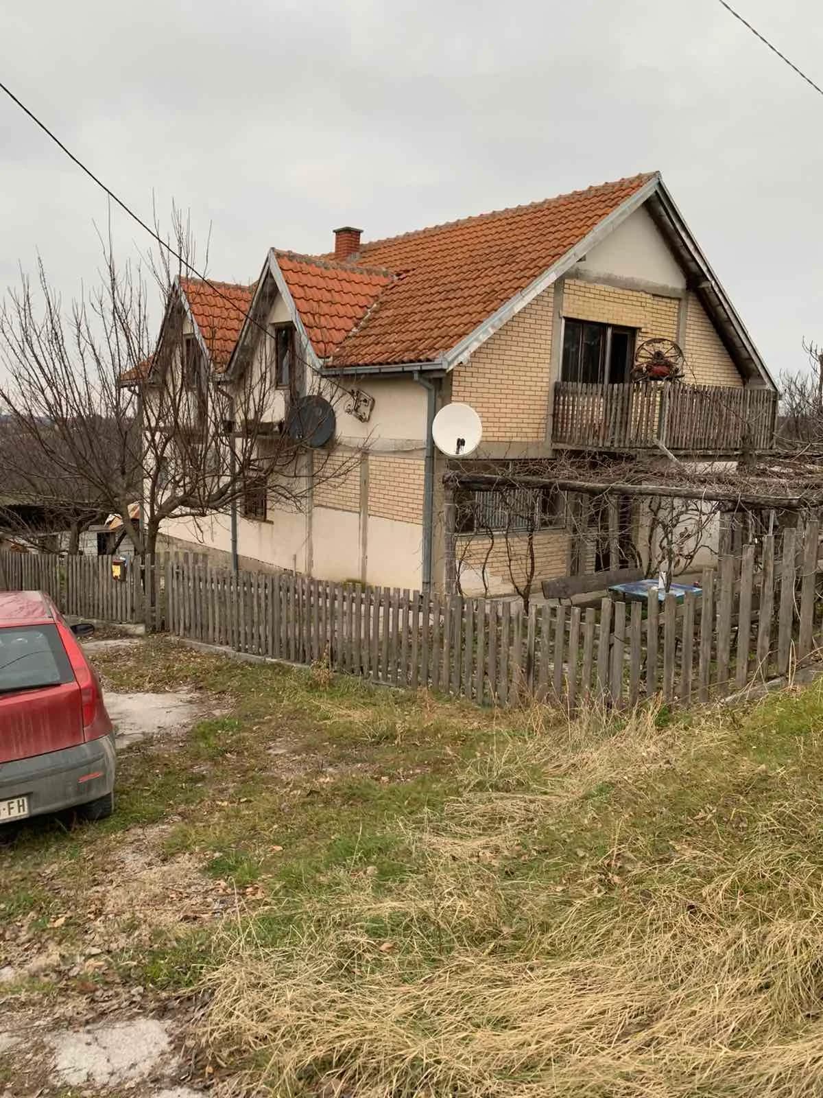 Kuca na prodaju Zivkovci-Ljig