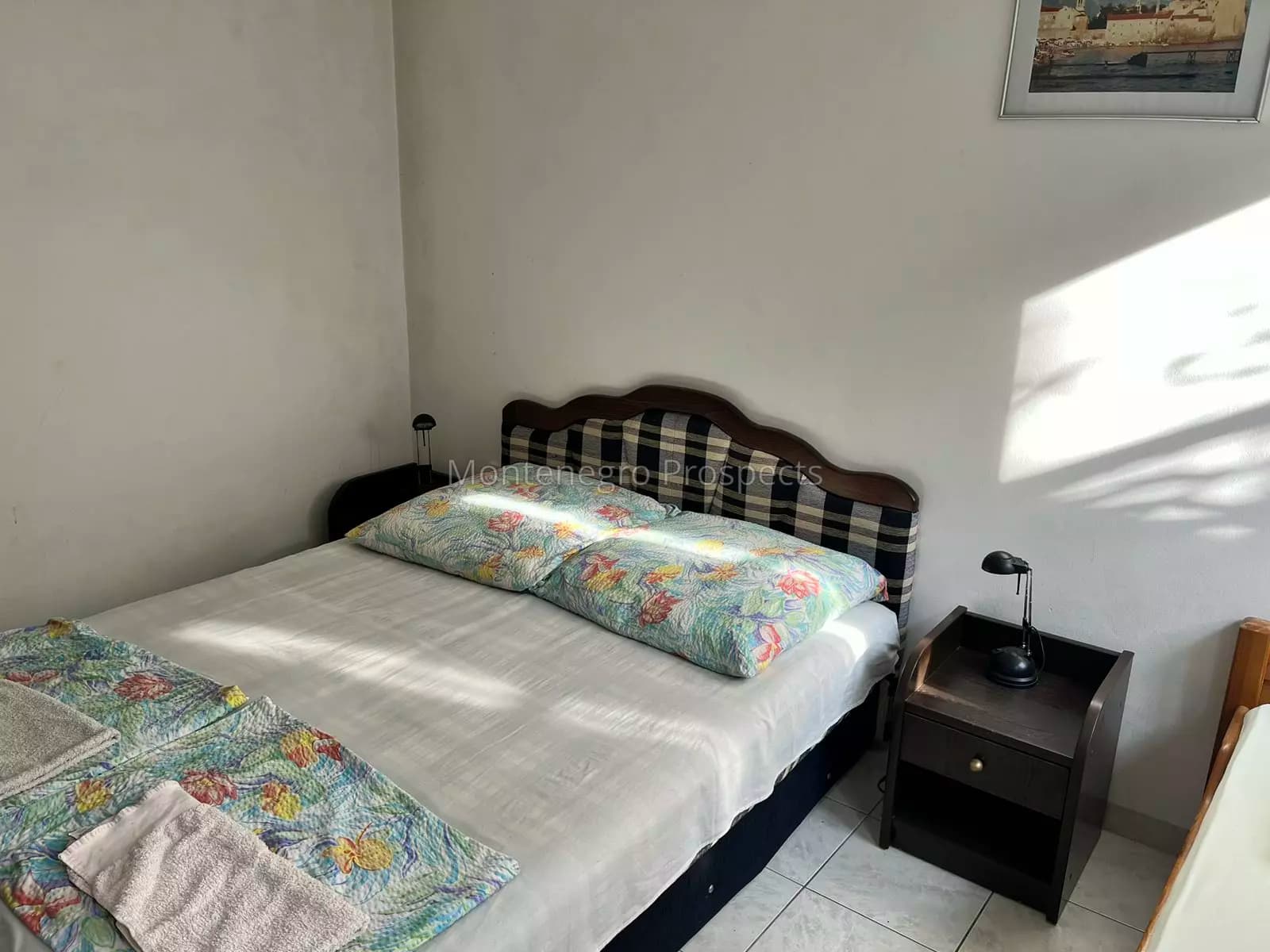 Kuća sa stambenim prostorom i jedinicama za izdavanje na odličnoj lokaciji pored Instituta, Igalo - Herceg Novi