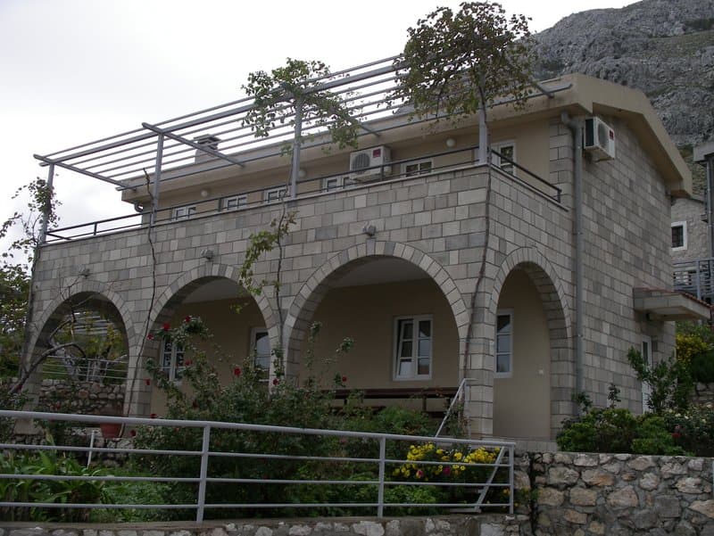 Kuća u Reževićima br. 942