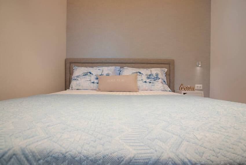 Modern villa for sale in Dobrota, Kotor