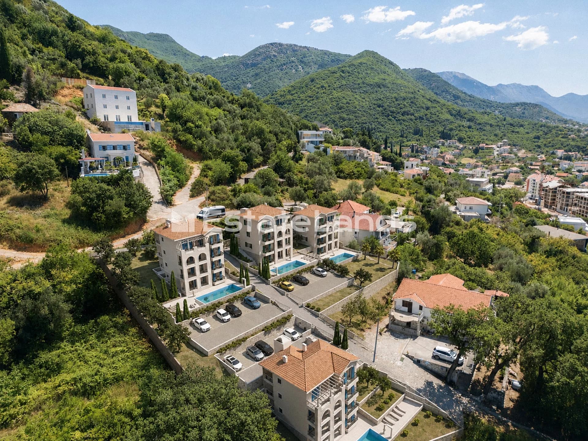 Na prodaju: Građevinsko zemljište za razvoj luksuznih vila sa nesmetanim pogledom na more