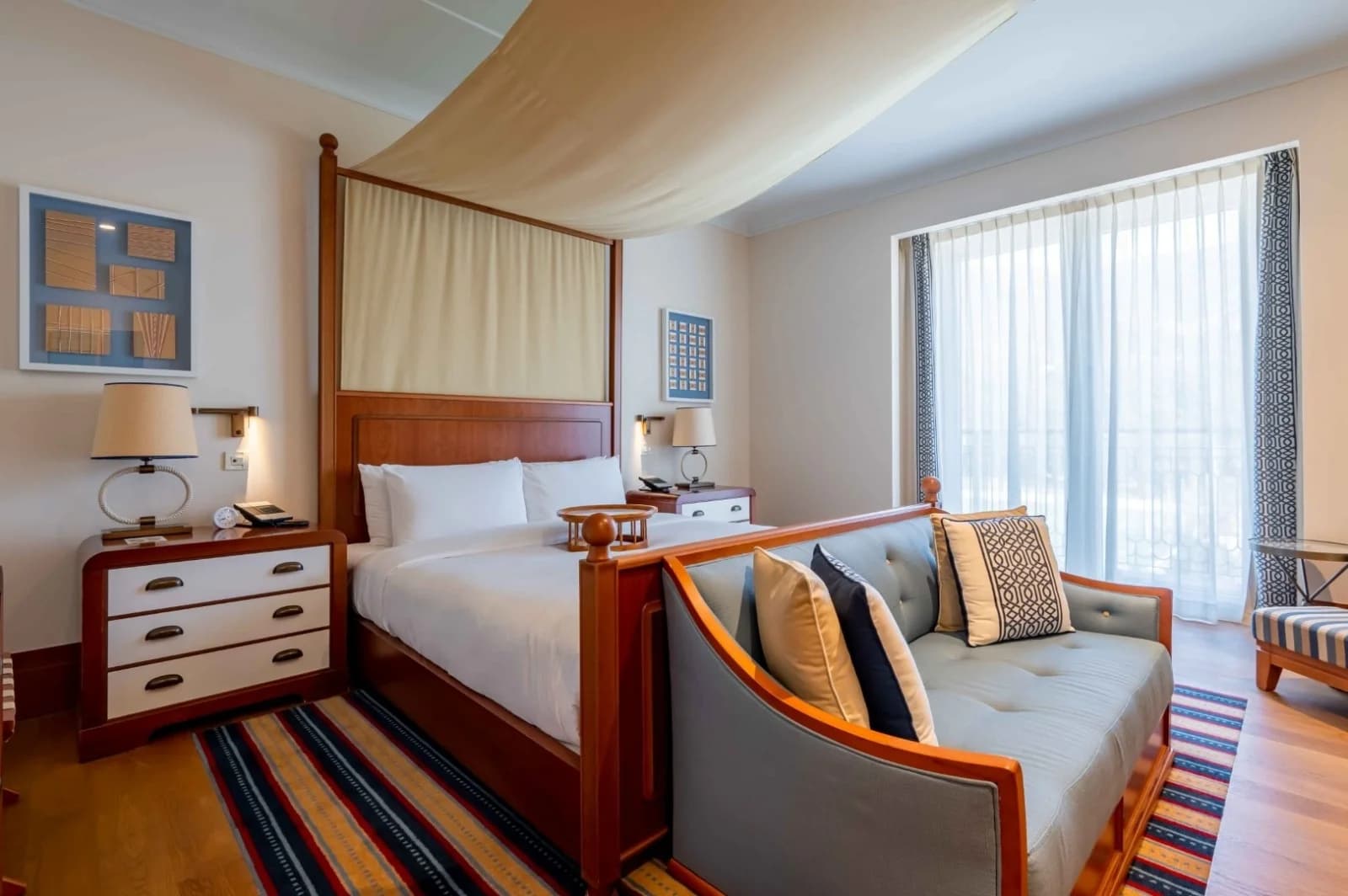 For Sale: Luxury Studio Apartment in Regent Hotel 5*