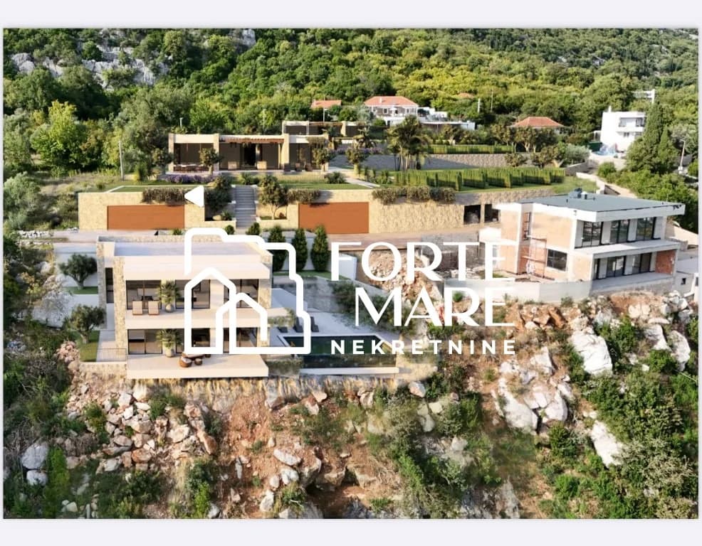 Nekretnine Crna Gora, Herceg Novi, Podi