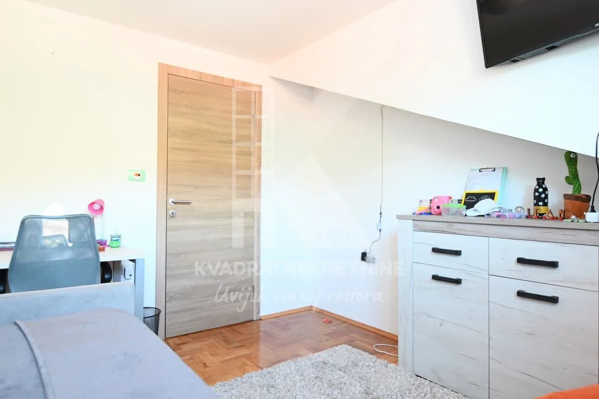 Prodaja, dvosoban stan, 103m², Donja Gorica, Podgorica