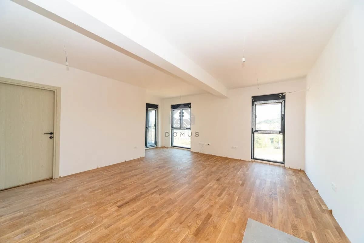 Prodaja, dvosoban stan, 60m², Zabjelo, Podgorica