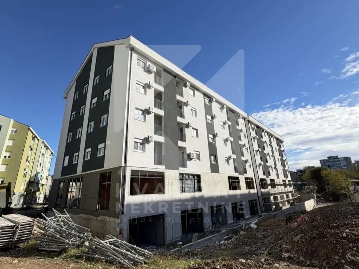 Prodaja, dvosoban stan, 64m², Zabjelo, Podgorica