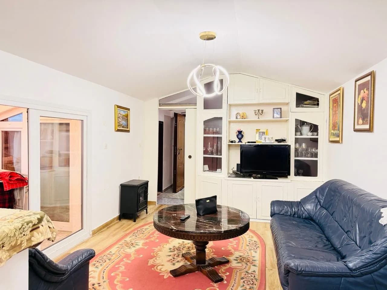 Prodaja, dvosoban stan, 68m², Makedonsko naselje, Bar