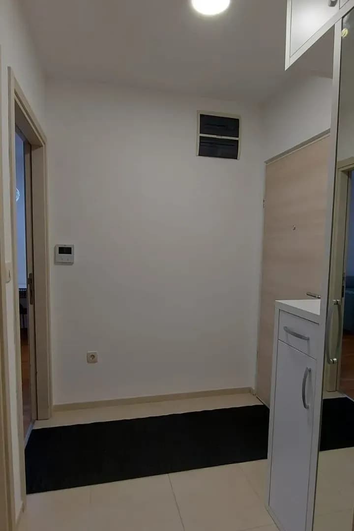 Prodaja, jednosoban stan, 43m², Stari Aerodrom, Podgorica