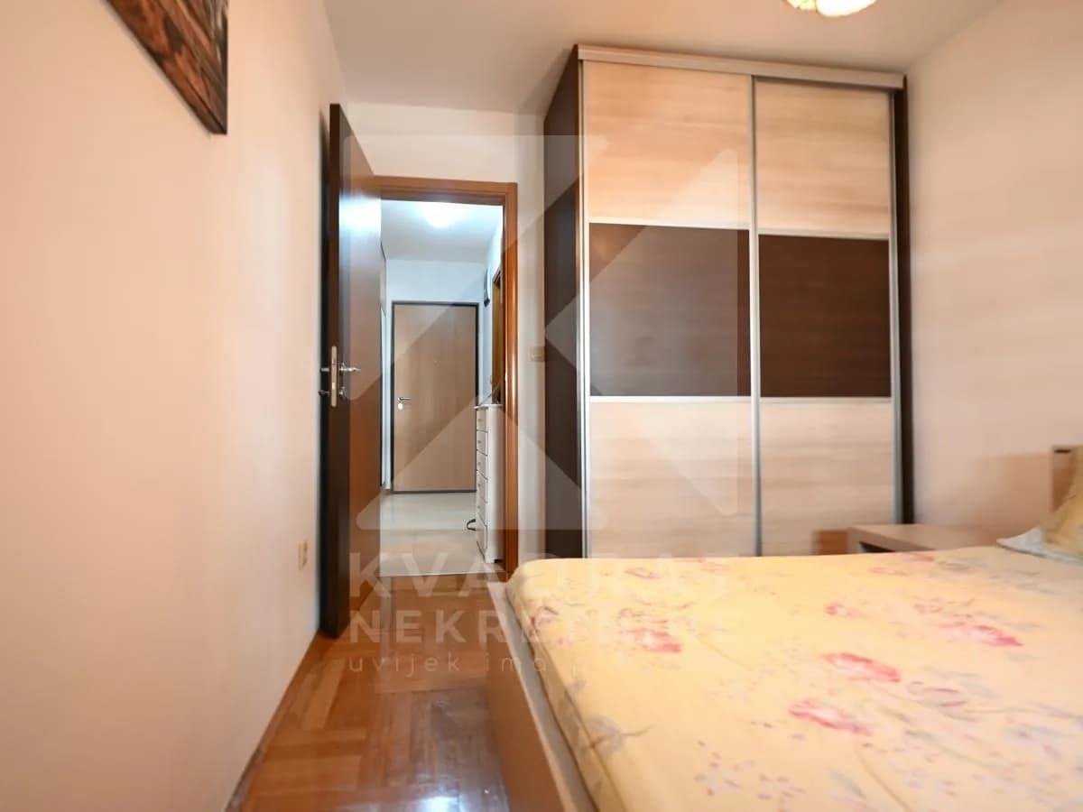 Prodaja, jednosoban stan, 44m², Stari Aerodrom, Podgorica