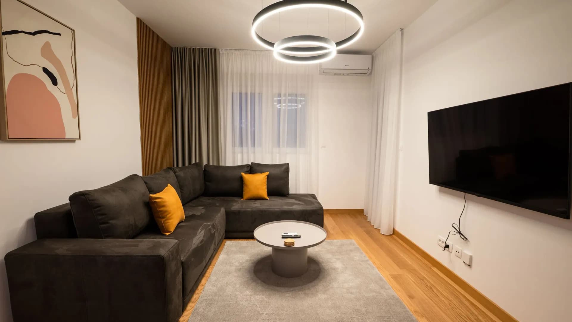 Prodaja, jednosoban stan, 45m², New City, Podgorica