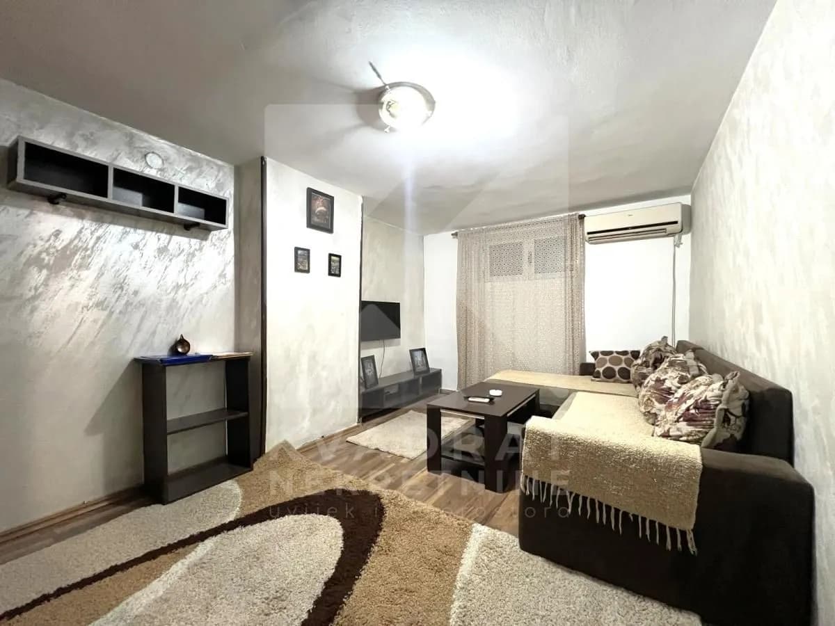 Prodaja, jednosoban stan, 46m², Centar, Podgorica