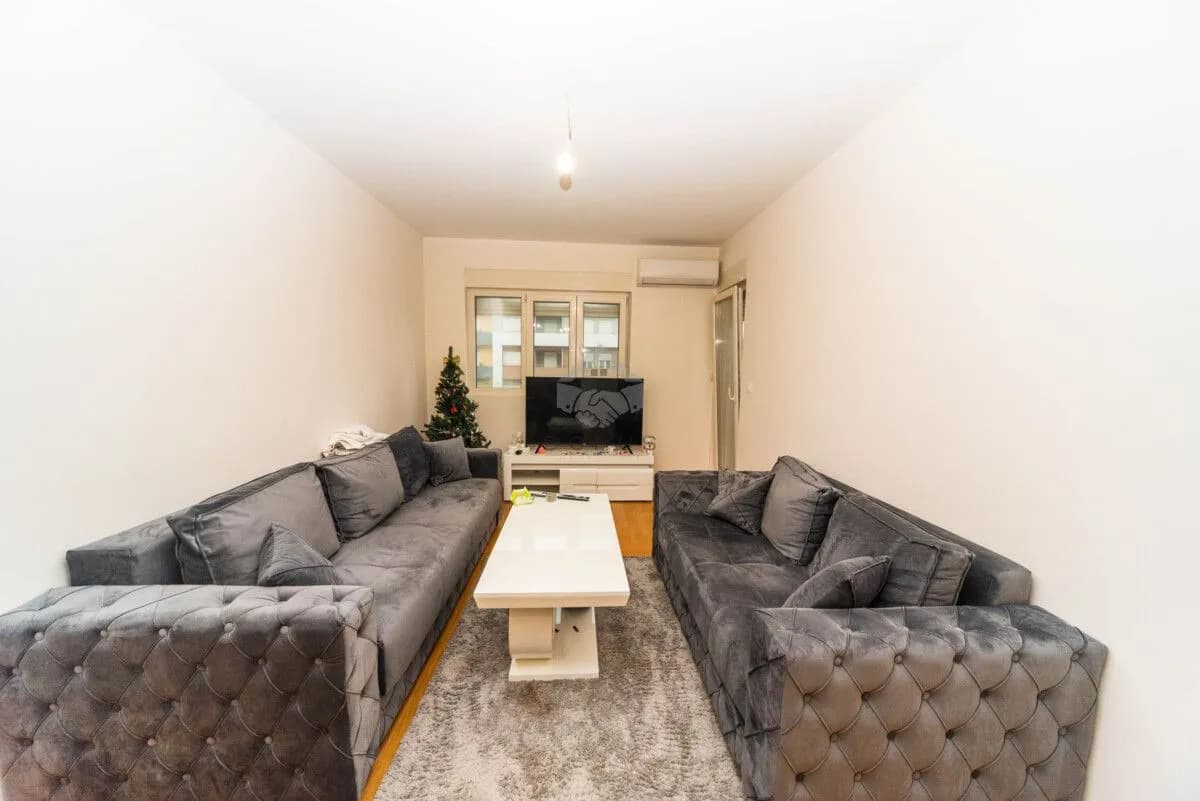 Prodaja, jednosoban stan, 47m², Central Point, Podgorica